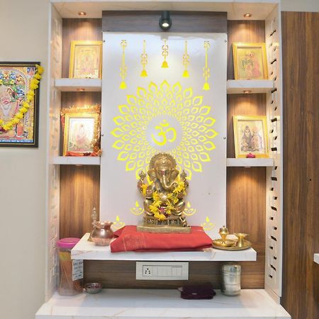 Hotel Allen Ahmedabad Bagian luar foto