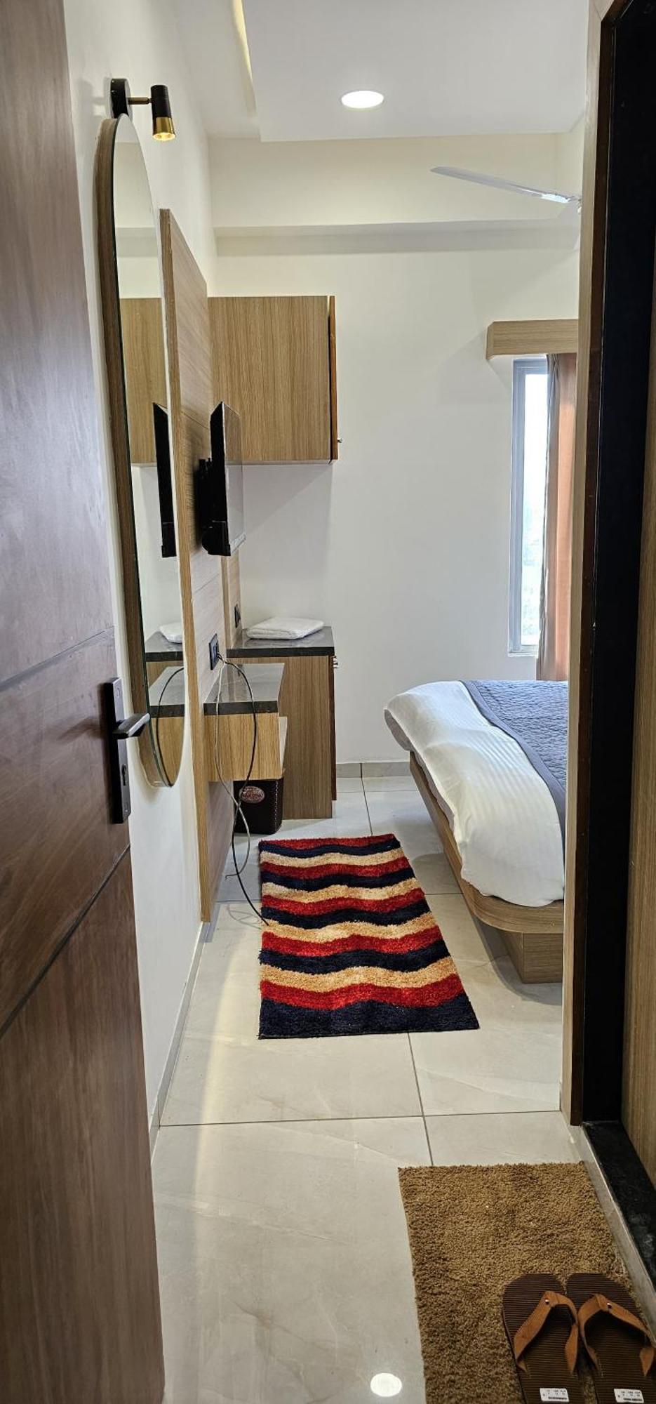 Hotel Allen Ahmedabad Bagian luar foto