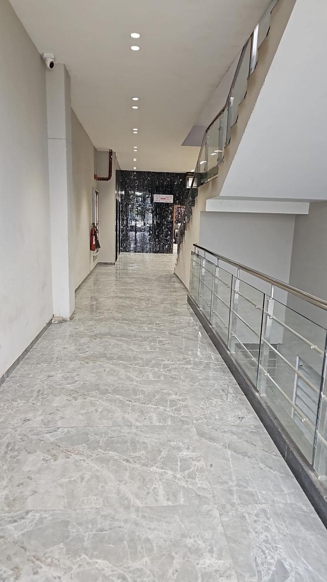 Hotel Allen Ahmedabad Bagian luar foto